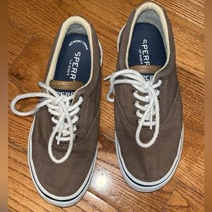 Men’s Size 7 Sperry’s (tan)